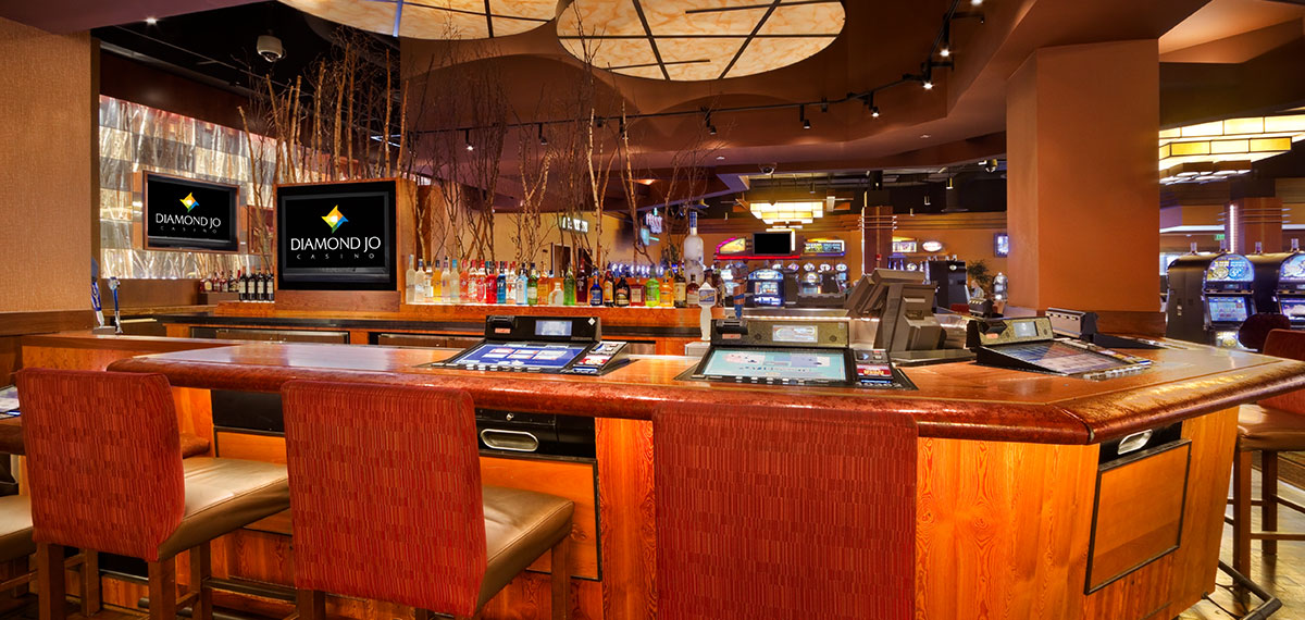 diamond jo tree bar image